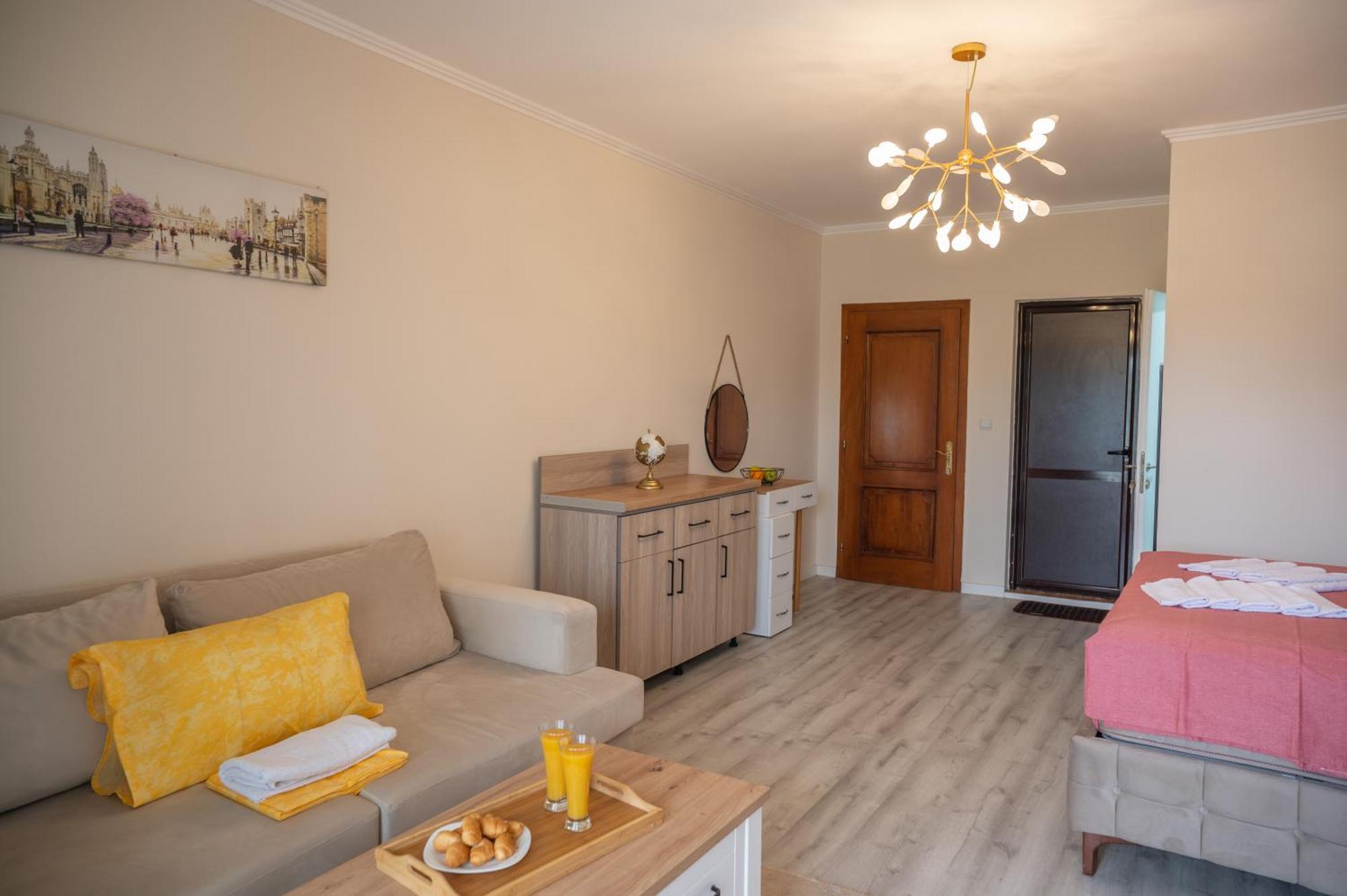 Beach Walk Apartments Улцинь Экстерьер фото