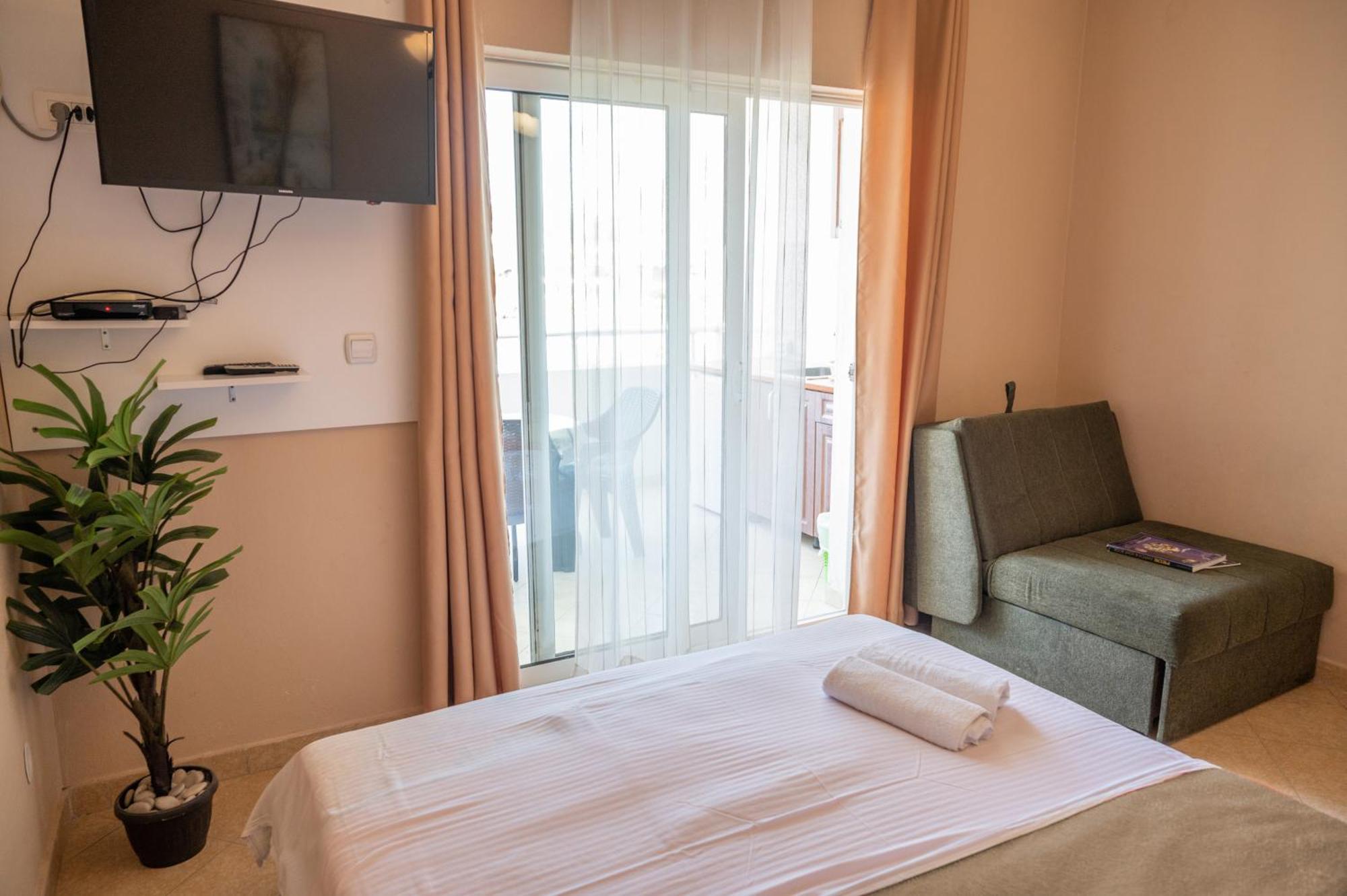 Beach Walk Apartments Улцинь Экстерьер фото