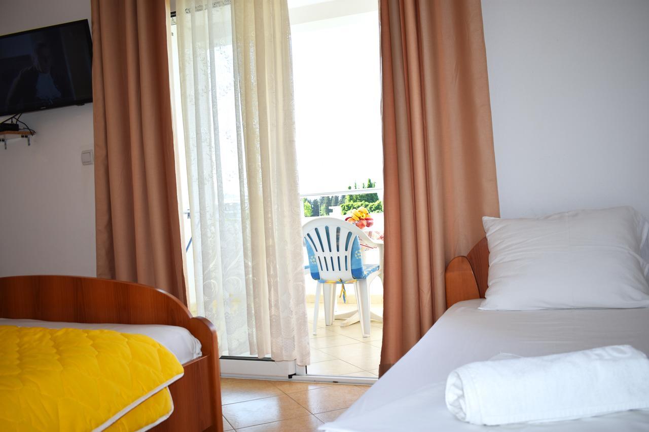 Beach Walk Apartments Улцинь Экстерьер фото