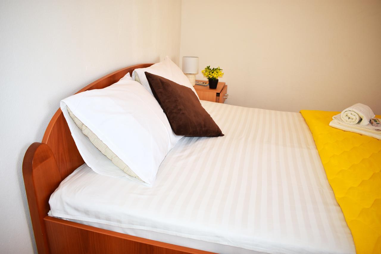 Beach Walk Apartments Улцинь Экстерьер фото