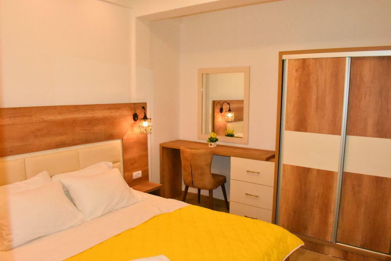 Beach Walk Apartments Улцинь Экстерьер фото