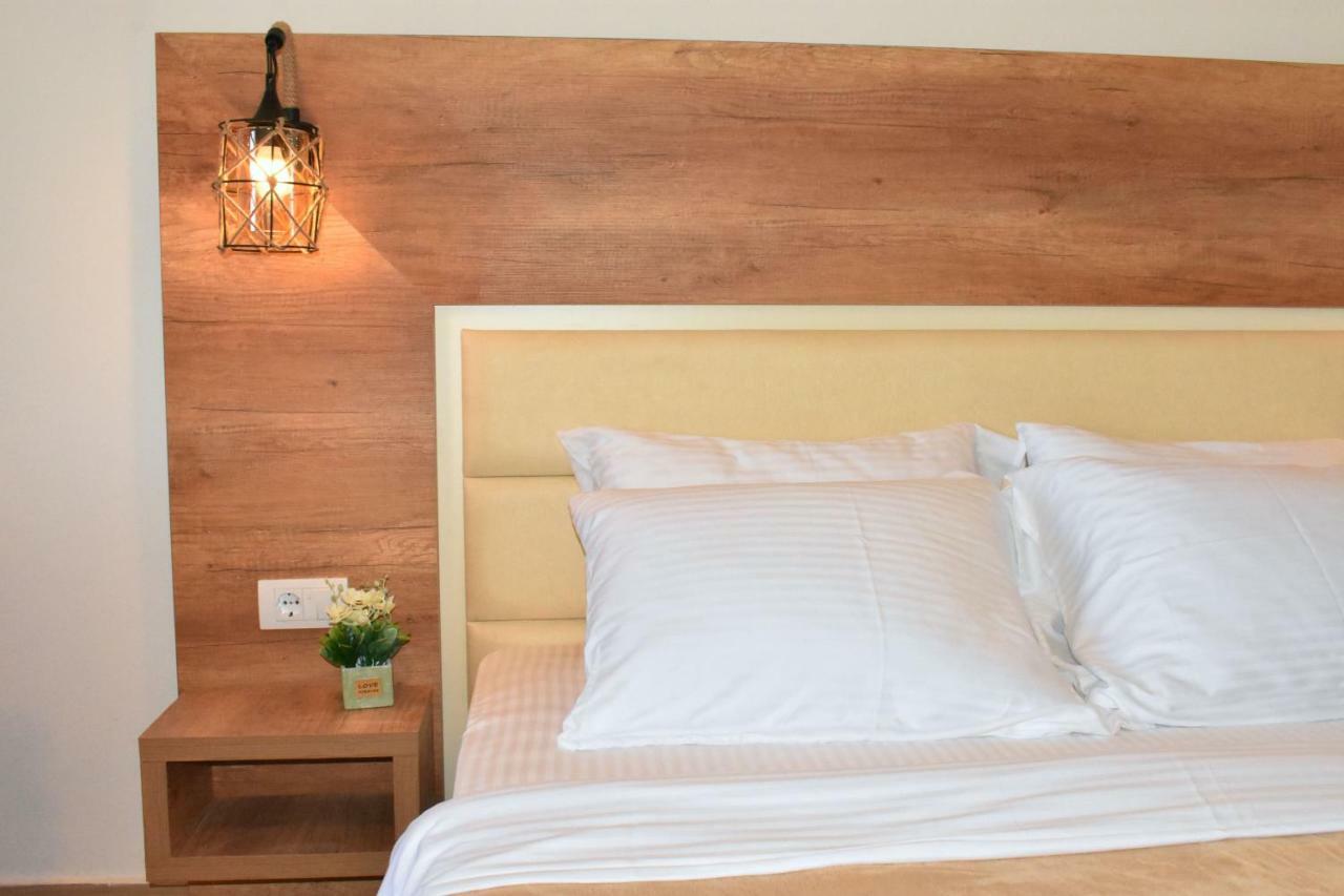 Beach Walk Apartments Улцинь Экстерьер фото